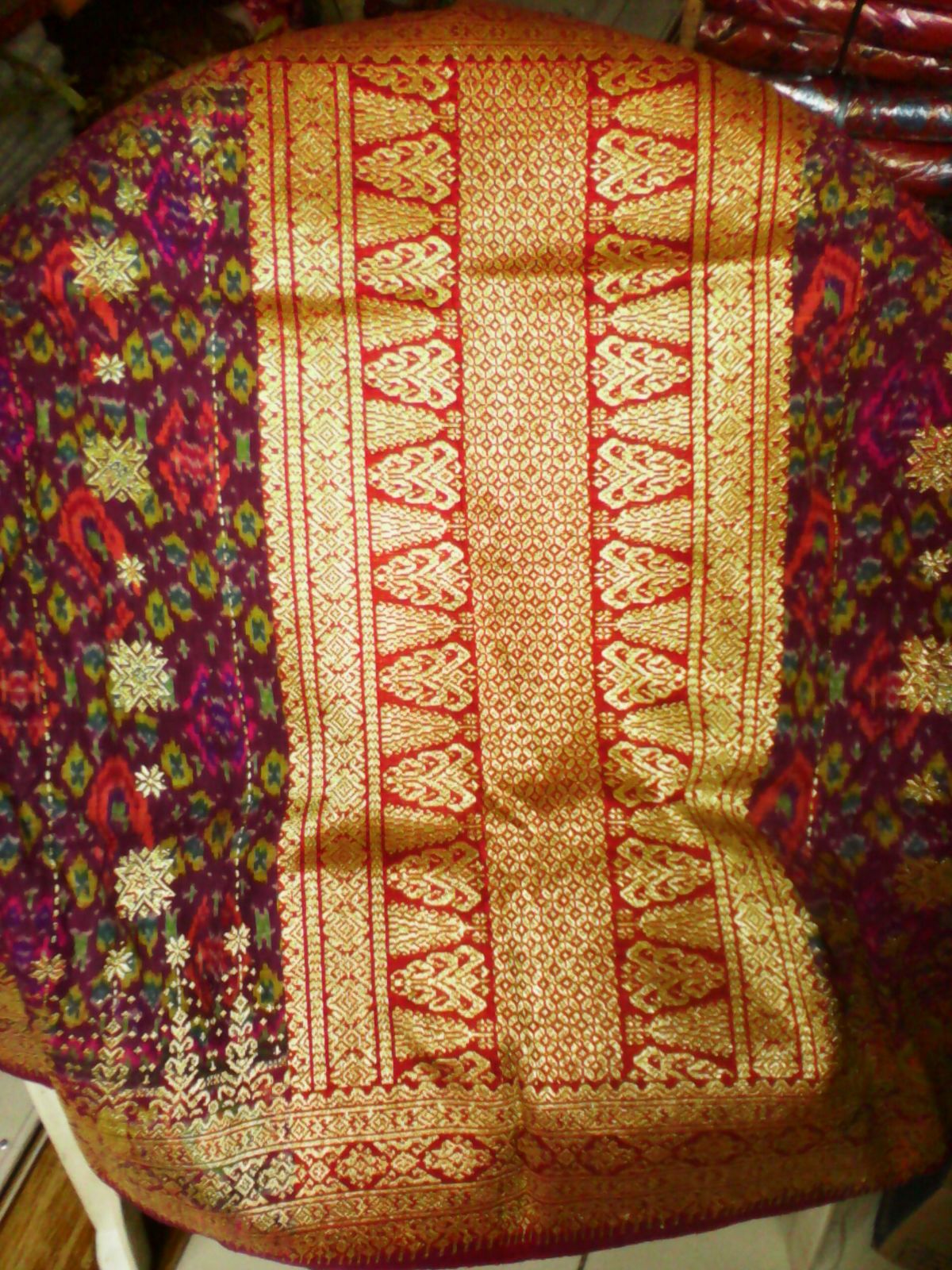 jual songket tenun asli palembang limar antik maroon jual songket tenun asli palembang limar antik maroon