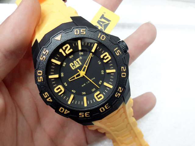 jual cat caterpillar lb 111 27 137 black yellow rubber jual cat caterpillar lb 111 27 137 black yellow rubber