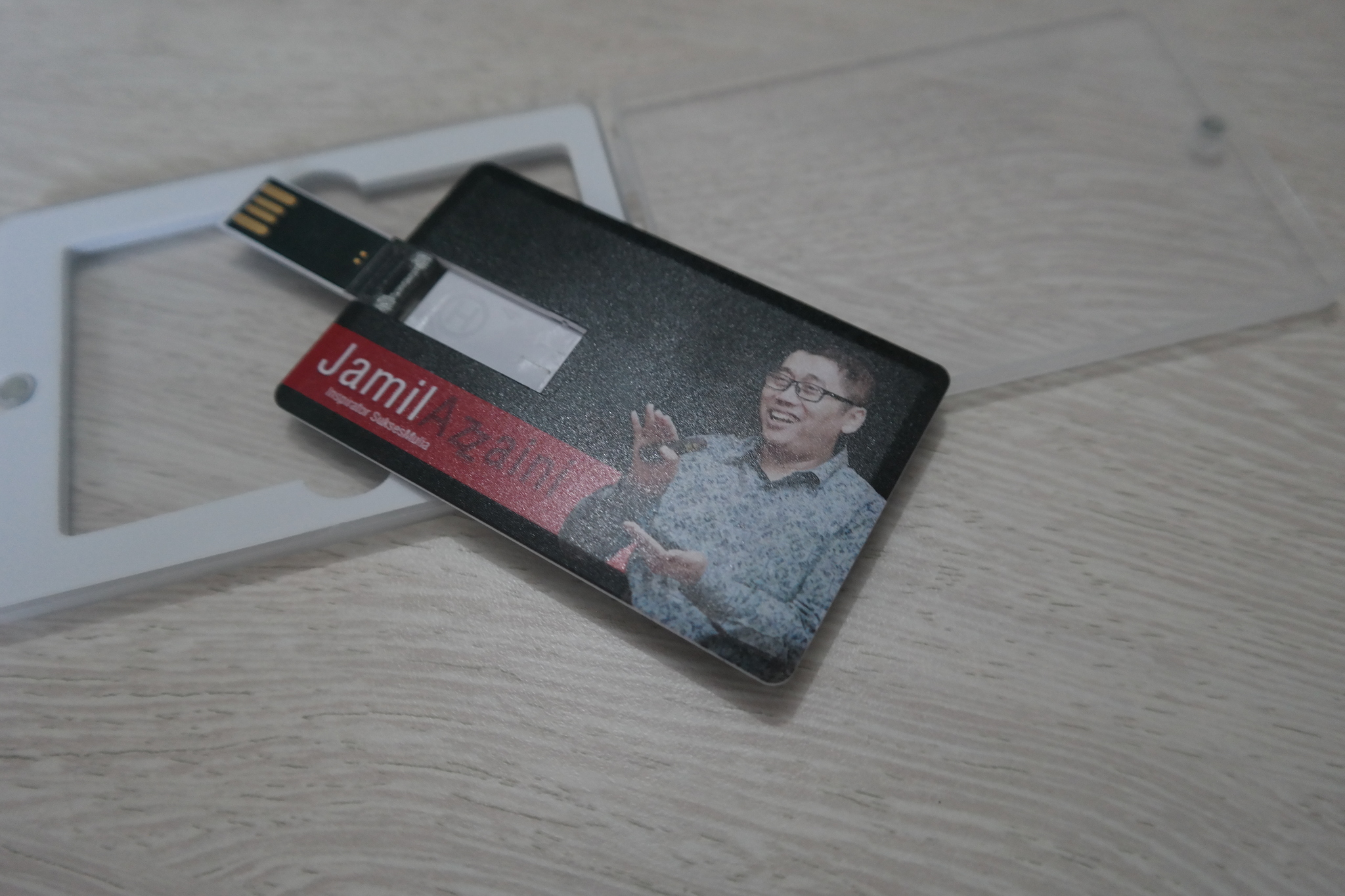 jual usb flashdisk unique jamil azzaini with motivation limited jamilcommerce jual usb flashdisk unique jamil azzaini with motivation limited jamilcommerce