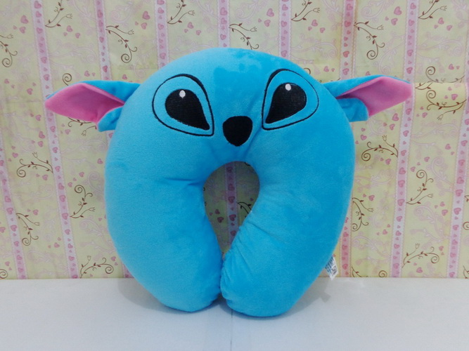 Jual Bantal Leher Mobil Karakter jual aksesoris mobil bantal leher stitch classic Jual Bantal Leher Mobil Karakter jual aksesoris mobil bantal leher stitch classic