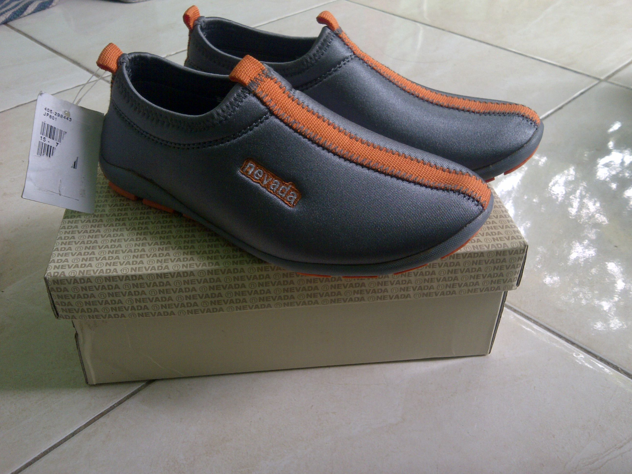 Jual sepatu sport ori PippiShop 55d82aac d7f6 11e4 80e3 b74d fba