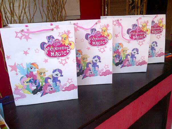 jual paperbag my pony souvenir ultah momskie jual paperbag my pony souvenir ultah momskie