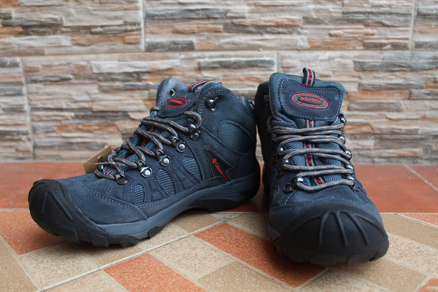 harga sepatu gunung columbia tex xcr vibram navy harga sepatu gunung columbia tex xcr vibram navy