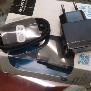 jual charger sony ericson xperia seri ep881 original 100 atm mart jual charger sony ericson xperia seri ep881 original 100 atm mart