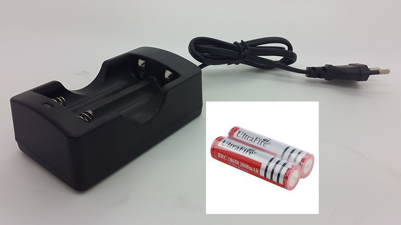 jual charger kabel 2 baterai ultrafire 18650 jual charger kabel 2 baterai ultrafire 18650
