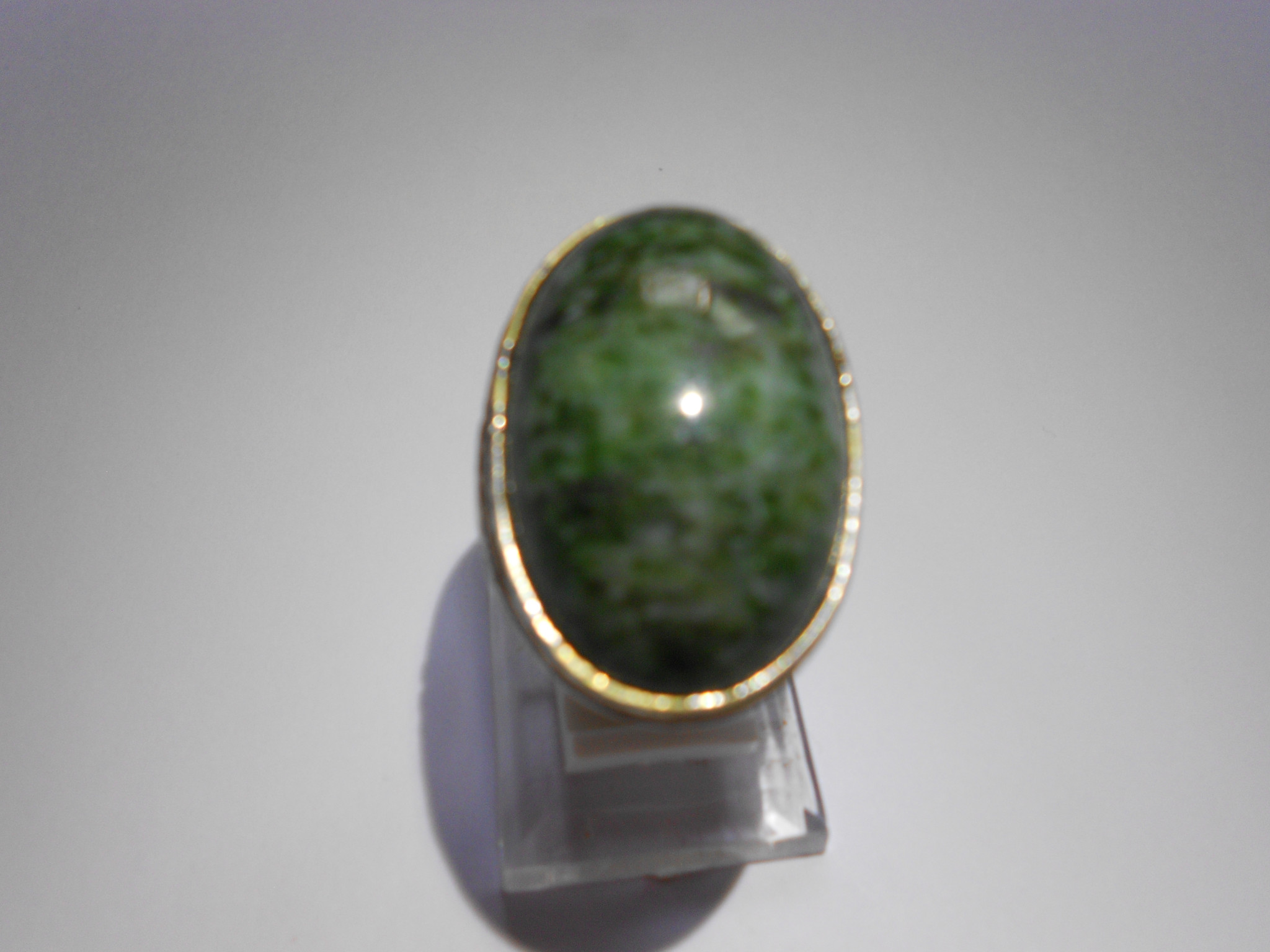 Jual Batu Bacan Tam 011 Giok Halmahera Hijau Batik jual batu bacan tam 011 giok halmahera hijau batik