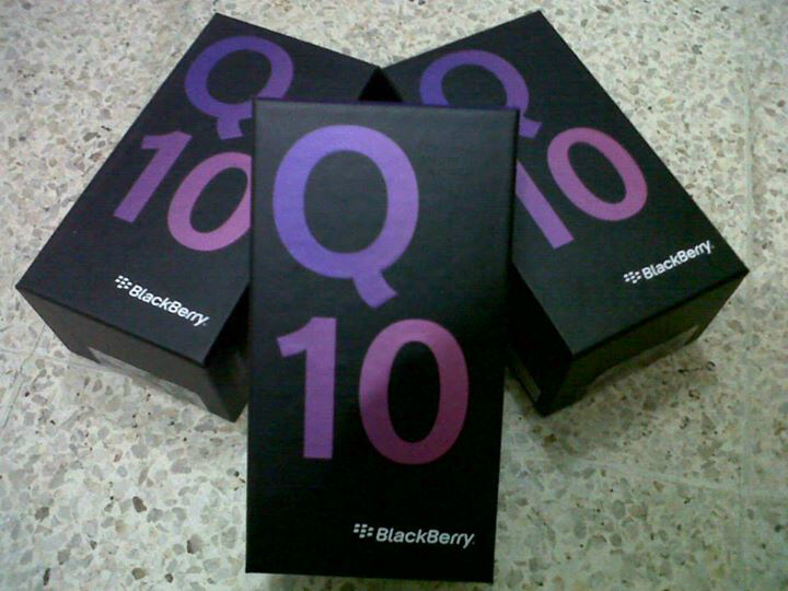 jual blackberry q10 ori nandiacell jual blackberry q10 ori nandiacell