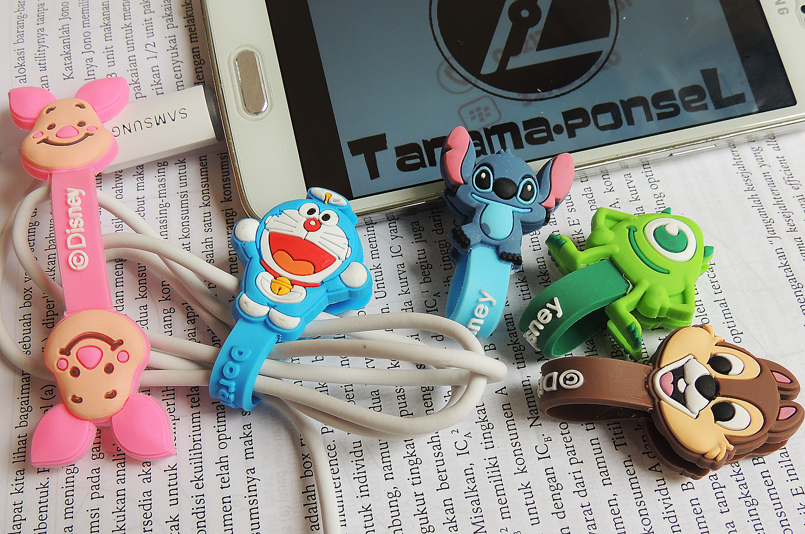 jual cord holder isi 2 pcs pengikat kabel penggulung kabel klip kabel tanama ponsel jual cord holder isi 2 pcs pengikat kabel penggulung kabel klip kabel tanama ponsel
