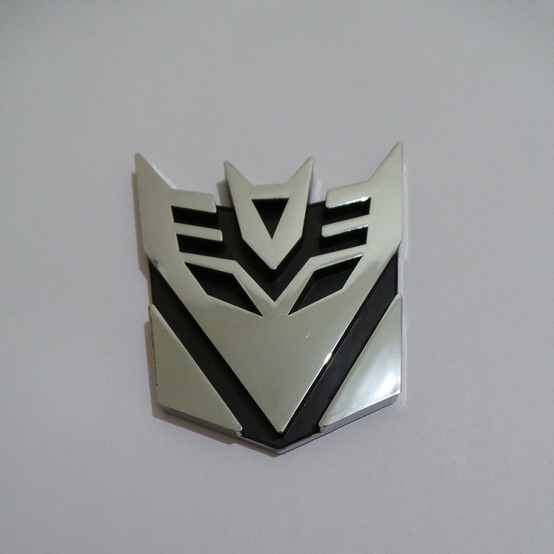 Harga Emblem Transformers Decepticon Medium