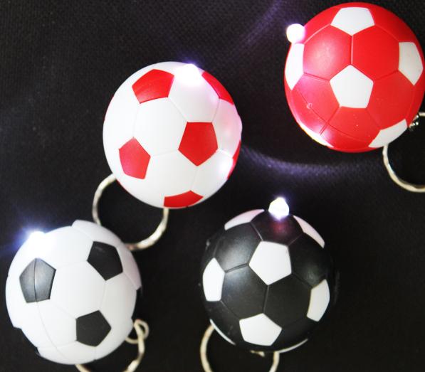 jual gantungan kunci berbentuk bola soccer dengan lu led kecil ramayana grosir jual gantungan kunci berbentuk bola soccer dengan lu led kecil ramayana grosir
