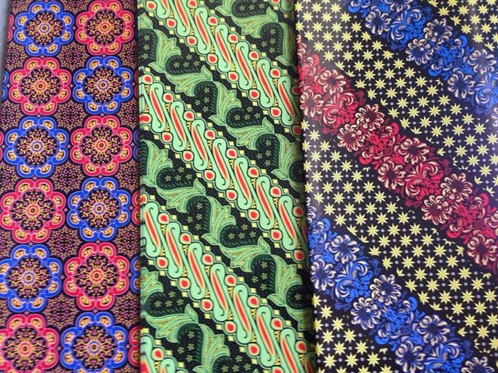 harga kertas kado batik etnik merah id priceaz harga kertas kado batik etnik merah id priceaz