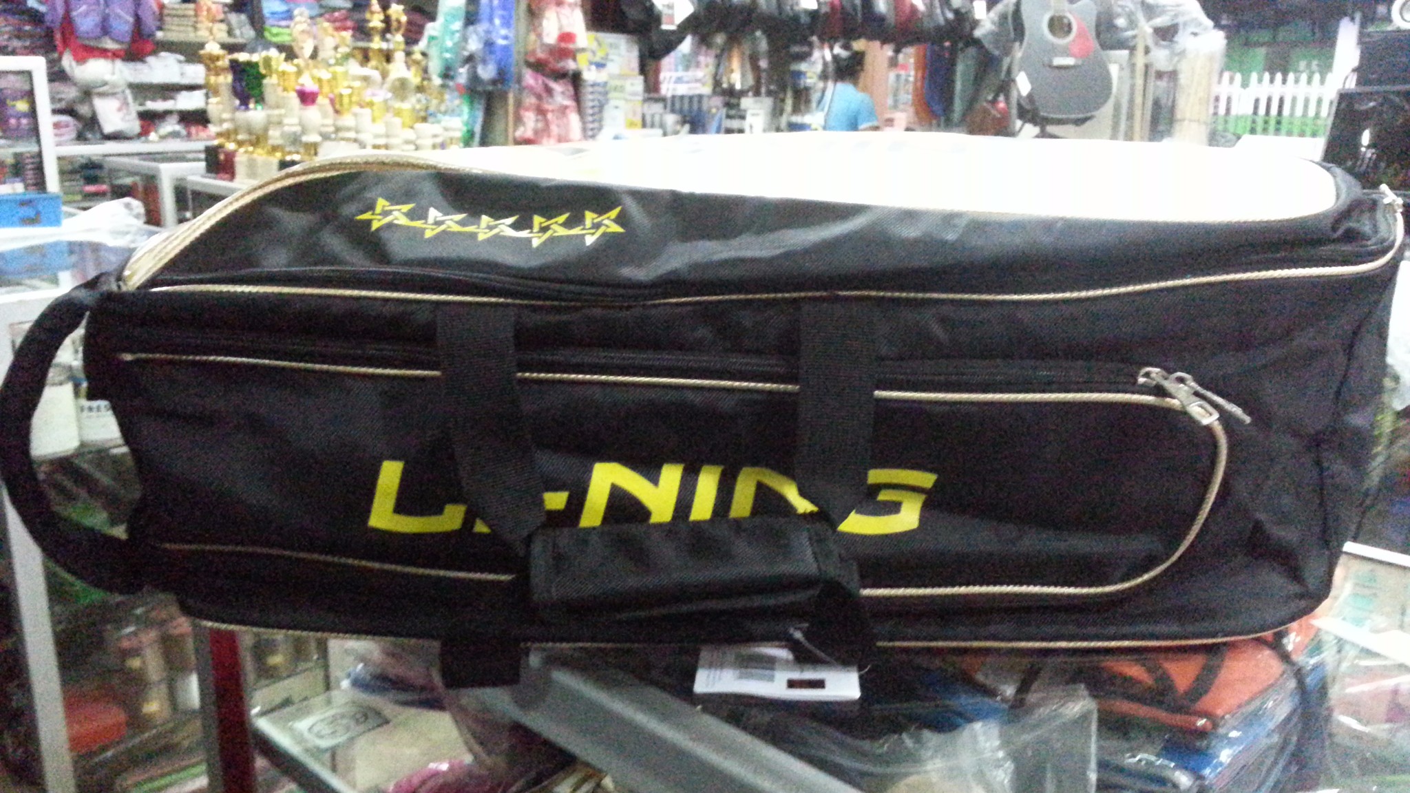jual tas raket badminton li ning 9 in 1 tipe abdj184 1 prima sport jual tas raket badminton li ning 9 in 1 tipe abdj184 1 prima sport