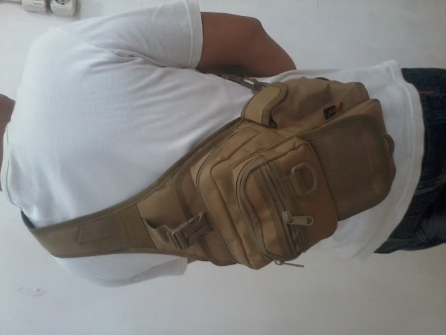 jual tas slempang import yf 184 army colection jual tas slempang import yf 184 army colection