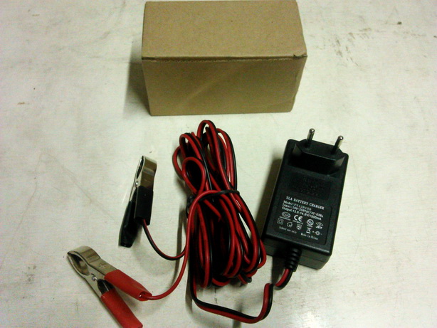 jual charger aki motor mobil accu voltase 12 volt jual charger aki motor mobil accu voltase 12 volt