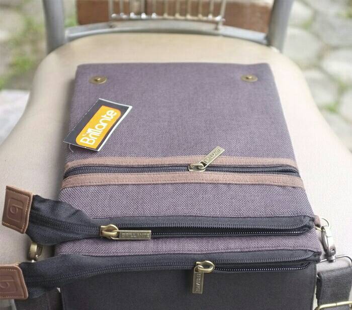 jual tas selempang pria brillante jazzy black brown nilai plus jual tas selempang pria brillante jazzy black brown nilai plus