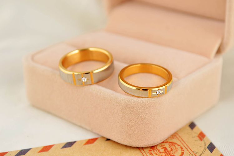 jual cincin cincin tunangan cincin nikah cr 03 jual cincin cincin tunangan cincin nikah cr 03