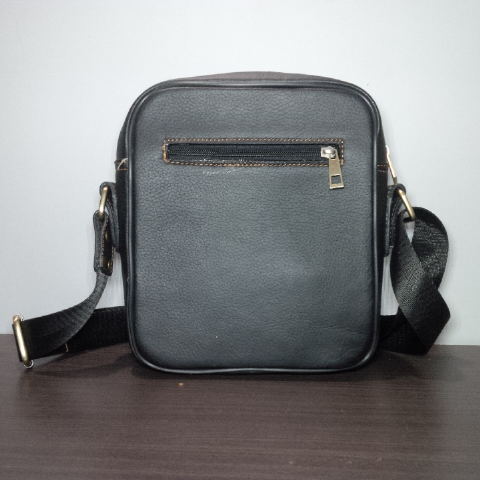 jual tas selempang pria levis lea premium kulit kode 03tm terbaru redya shop jual tas selempang pria levis lea premium kulit kode 03tm terbaru redya shop