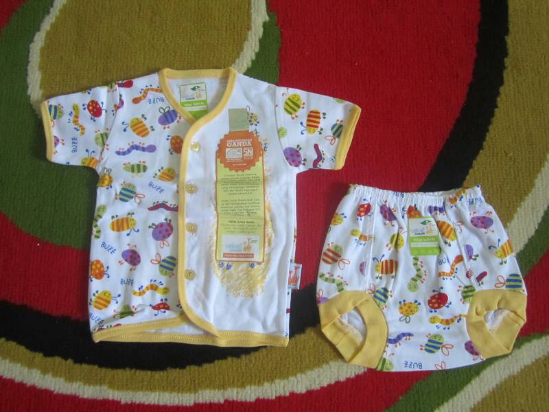 jual setelan velvet baju pendek celana pop size new born jual setelan velvet baju pendek celana pop size new born