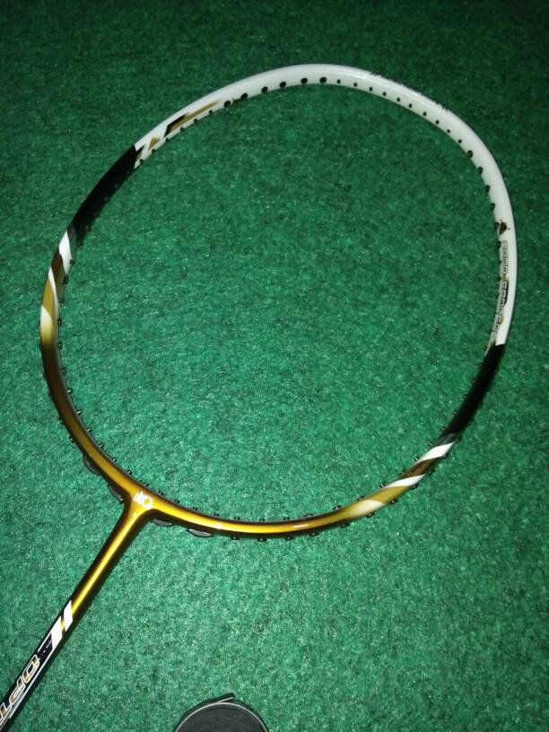 jual raket badminton hiqua optimus 5500 flek original jual raket badminton hiqua optimus 5500 flek original