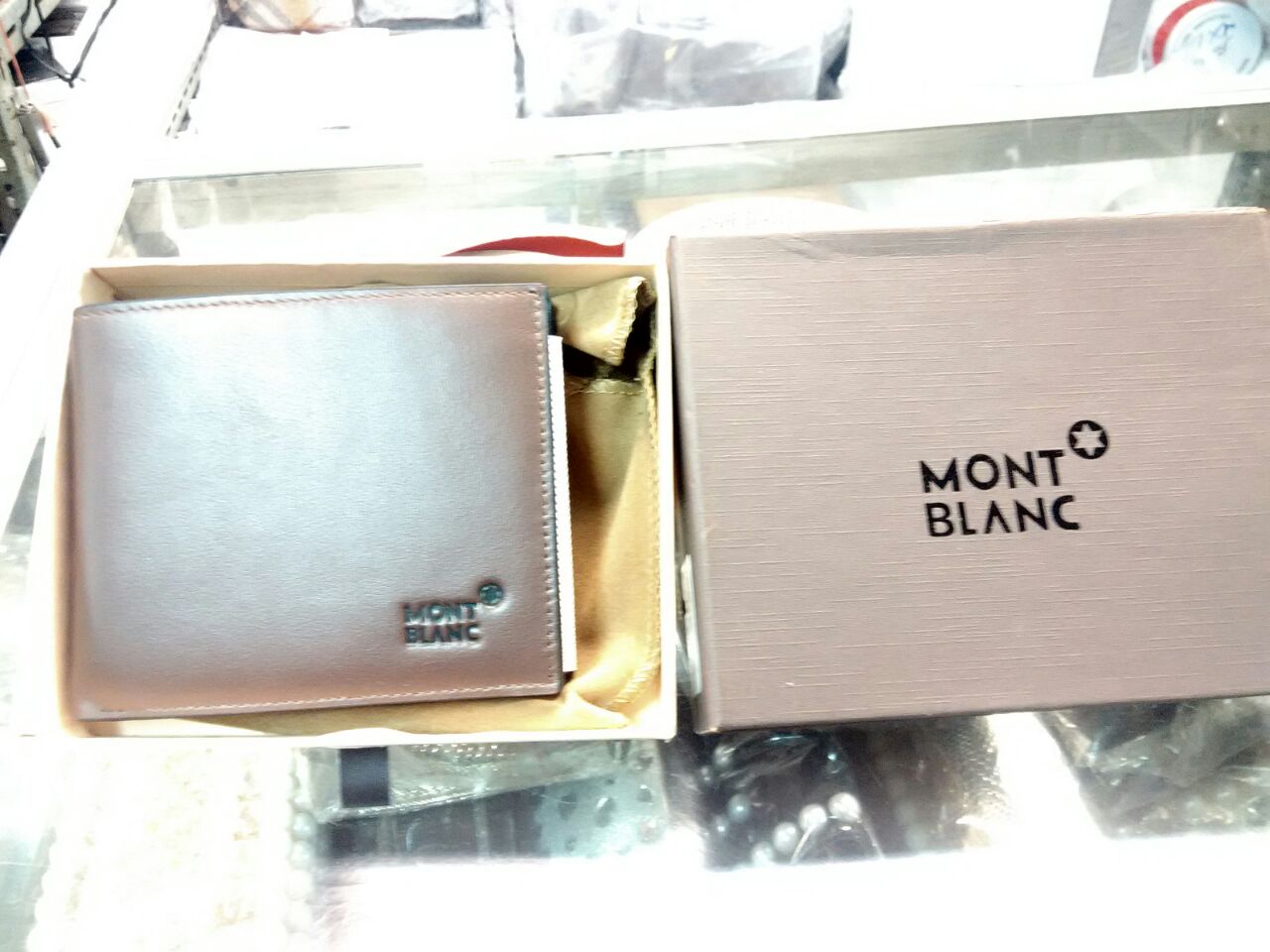 jual dompet montblanc lipat 2 mb 799 goodies looties jual dompet montblanc lipat 2 mb 799 goodies looties