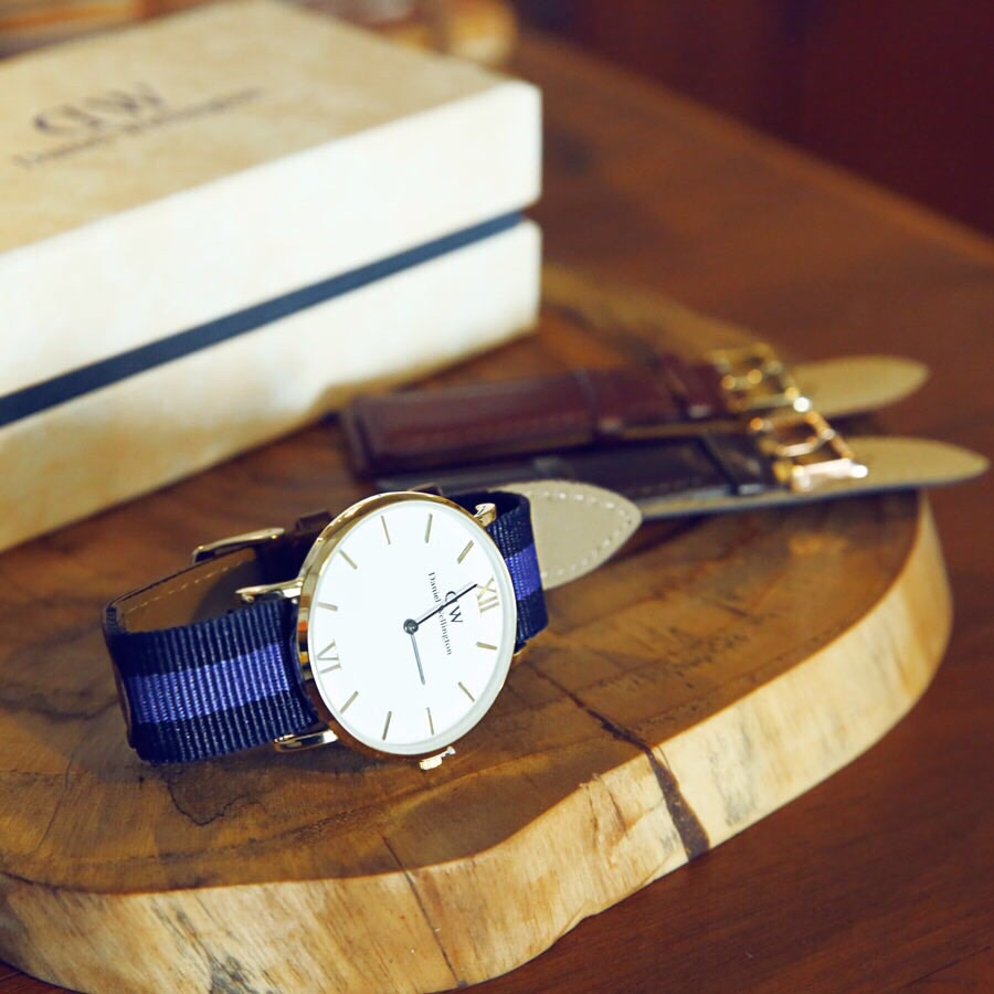 jual jam tangan unisex dw kanvas combi leather free tali jual jam tangan unisex dw kanvas combi leather free tali