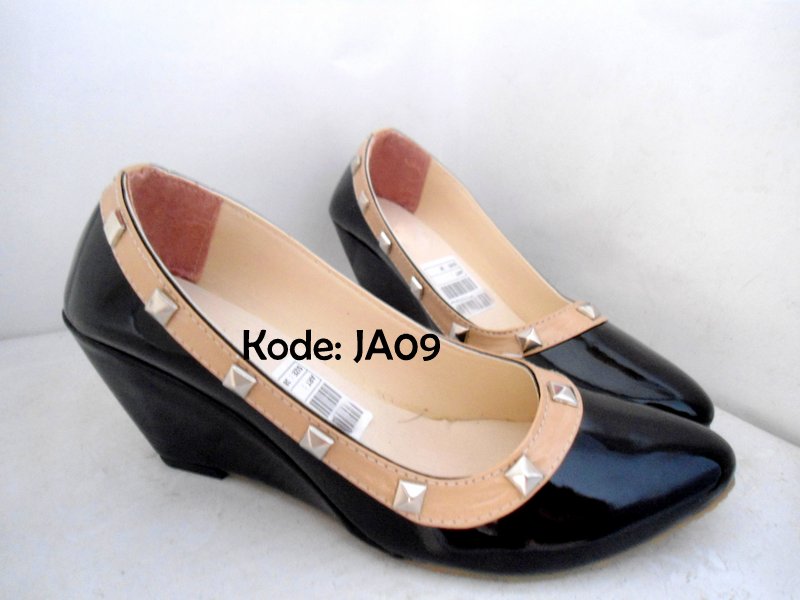 buy makin cantik dengan sepatu wedges wanita sp01 harga murah kualitas bukan murahan dengan buy makin cantik dengan sepatu wedges wanita sp01 harga murah kualitas bukan murahan dengan