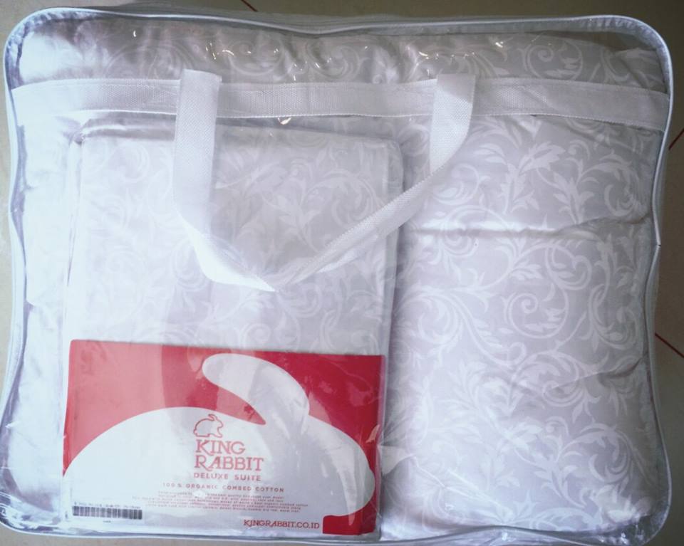 jual sprei bed cover motif putih corak king jual sprei bed cover motif putih corak king