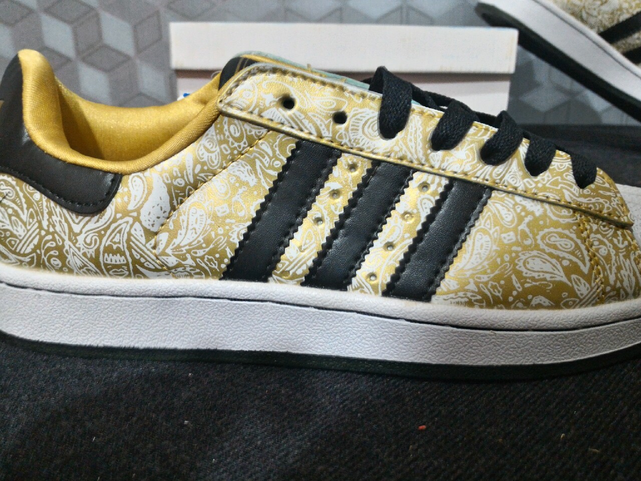 jual sepatu running adidas superstar 2 gold jual sepatu running adidas superstar 2 gold