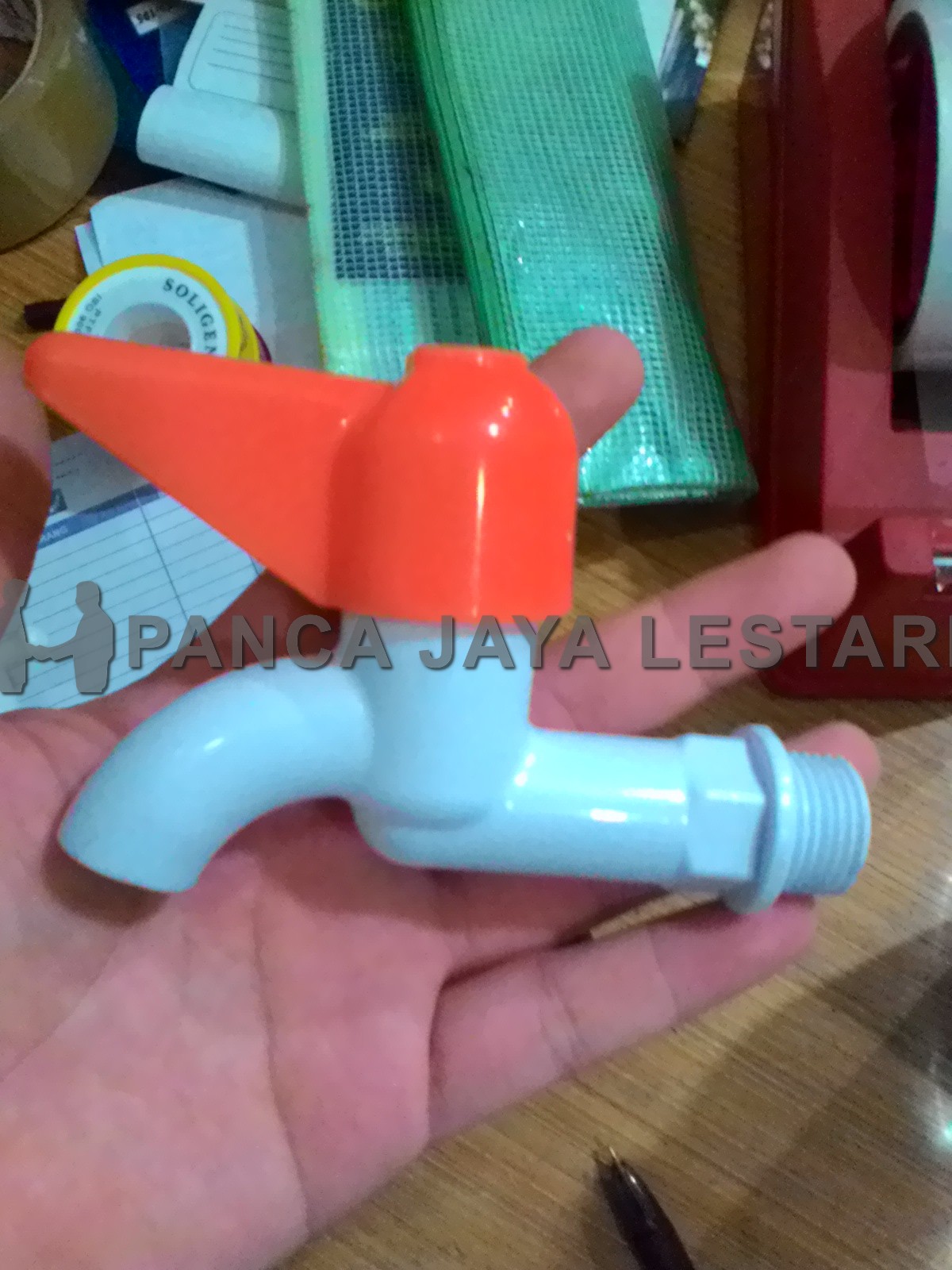 jual kran tembok pvc model engkol berkwalitas toko panca jual kran tembok pvc model engkol berkwalitas toko panca