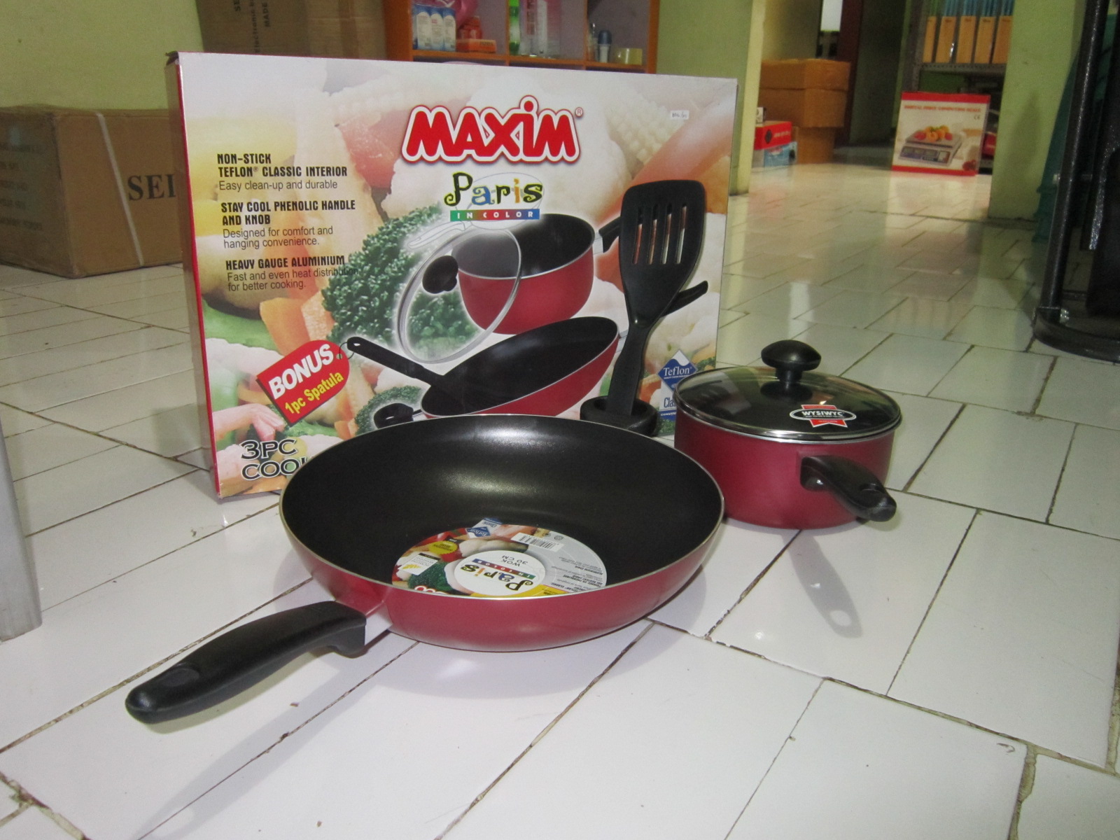 Jual Alat Masak Maxim Paris In Color Panci Teflon Merah Hitam
