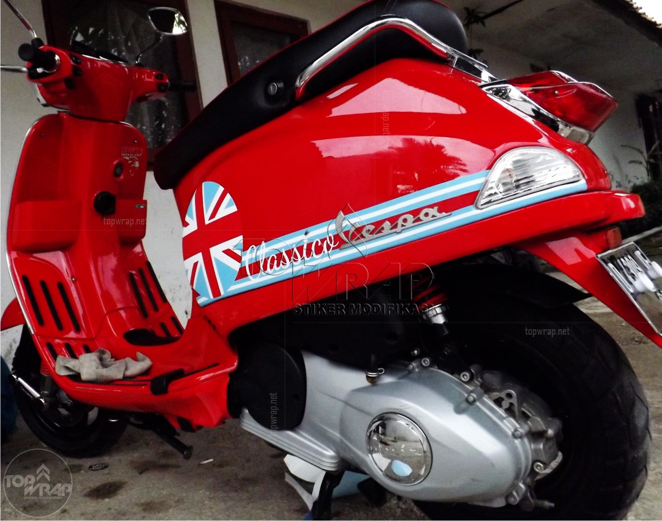 Gambar Cutting Sticker Motor Vespa Matic Modif Sticker