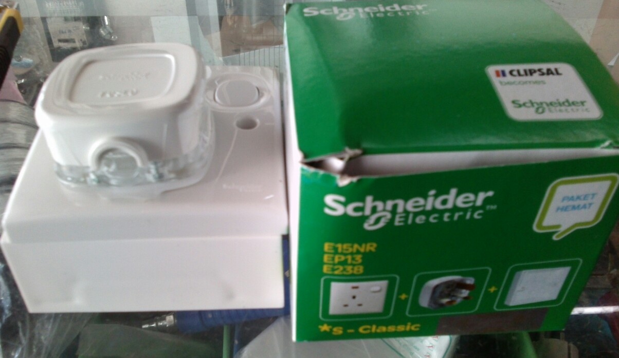 jual stop kontak ac clipsal schneider komplit set steker jual stop kontak ac clipsal schneider komplit set steker