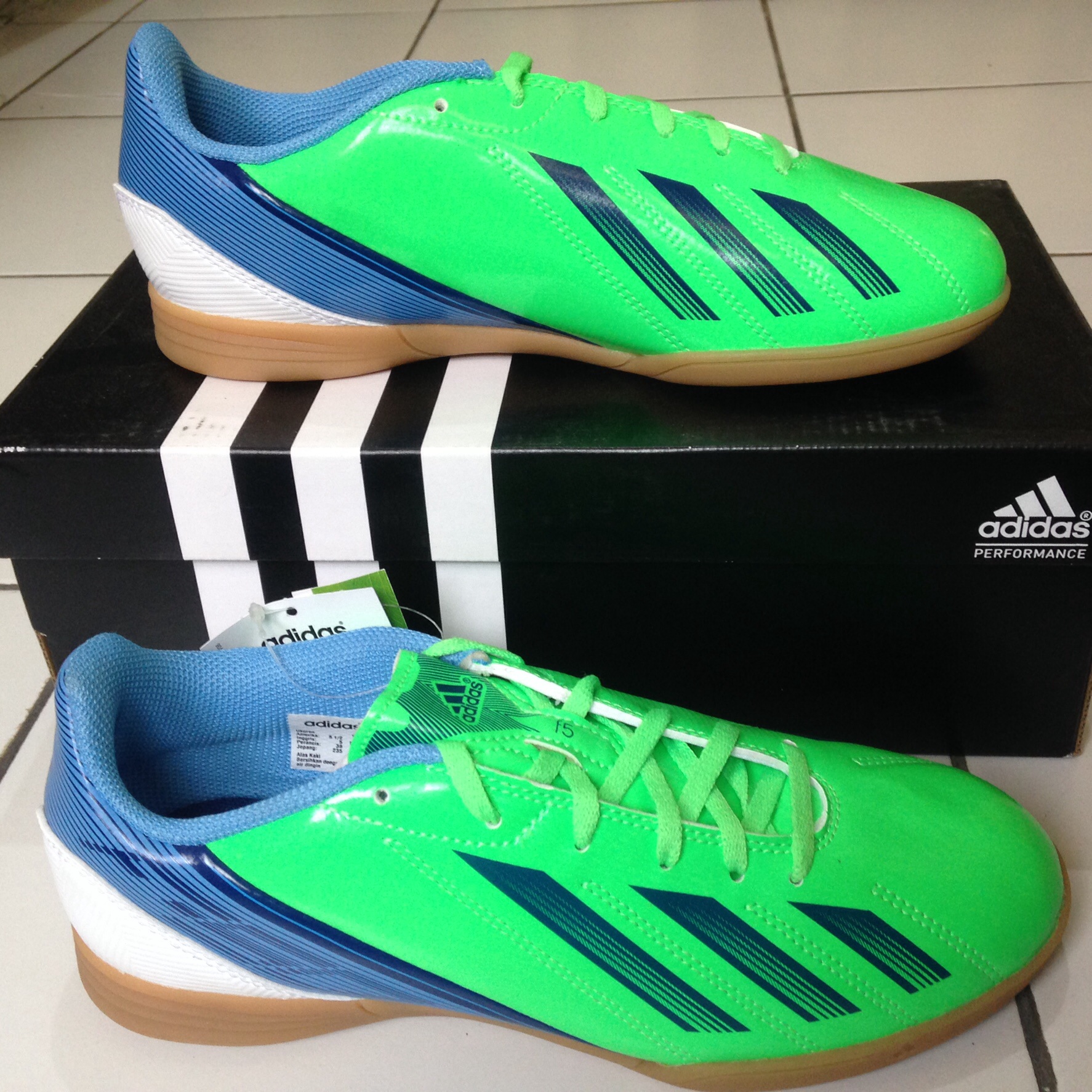 Jual Adidas F5 IN J Size 38. Sepatu Futsal - Sportsite