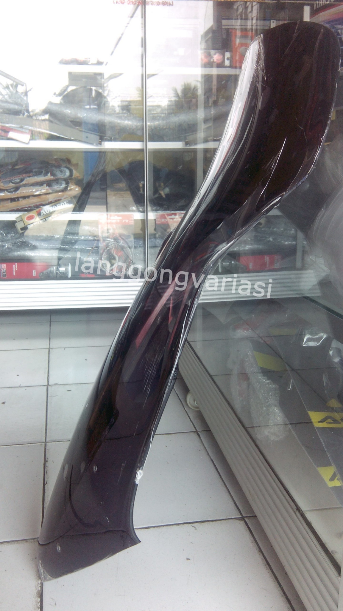 Jual Winshield N Max Hitam Ukuran Besar Winshield N Max