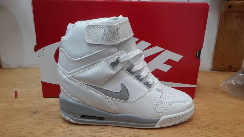 Jual Sepatu Wedges Nike Zumba Sneakers Premium - Bandung
