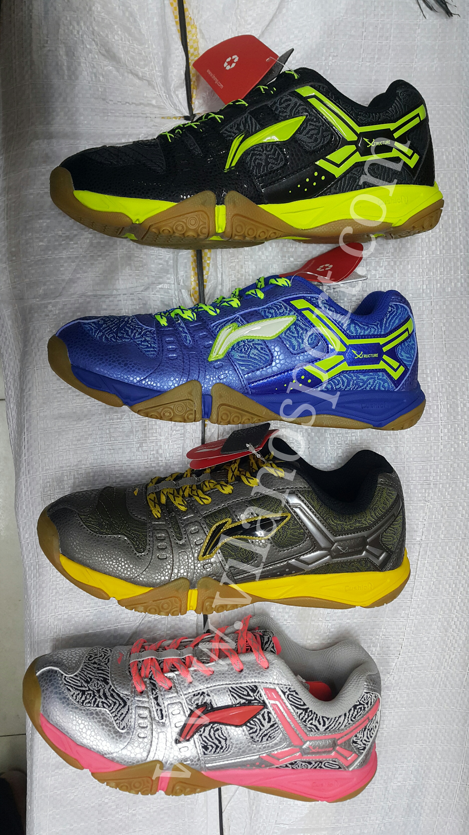 jual sepatu badminton lining razor aytl 077 vilano sport jual sepatu badminton lining razor aytl 077 vilano sport