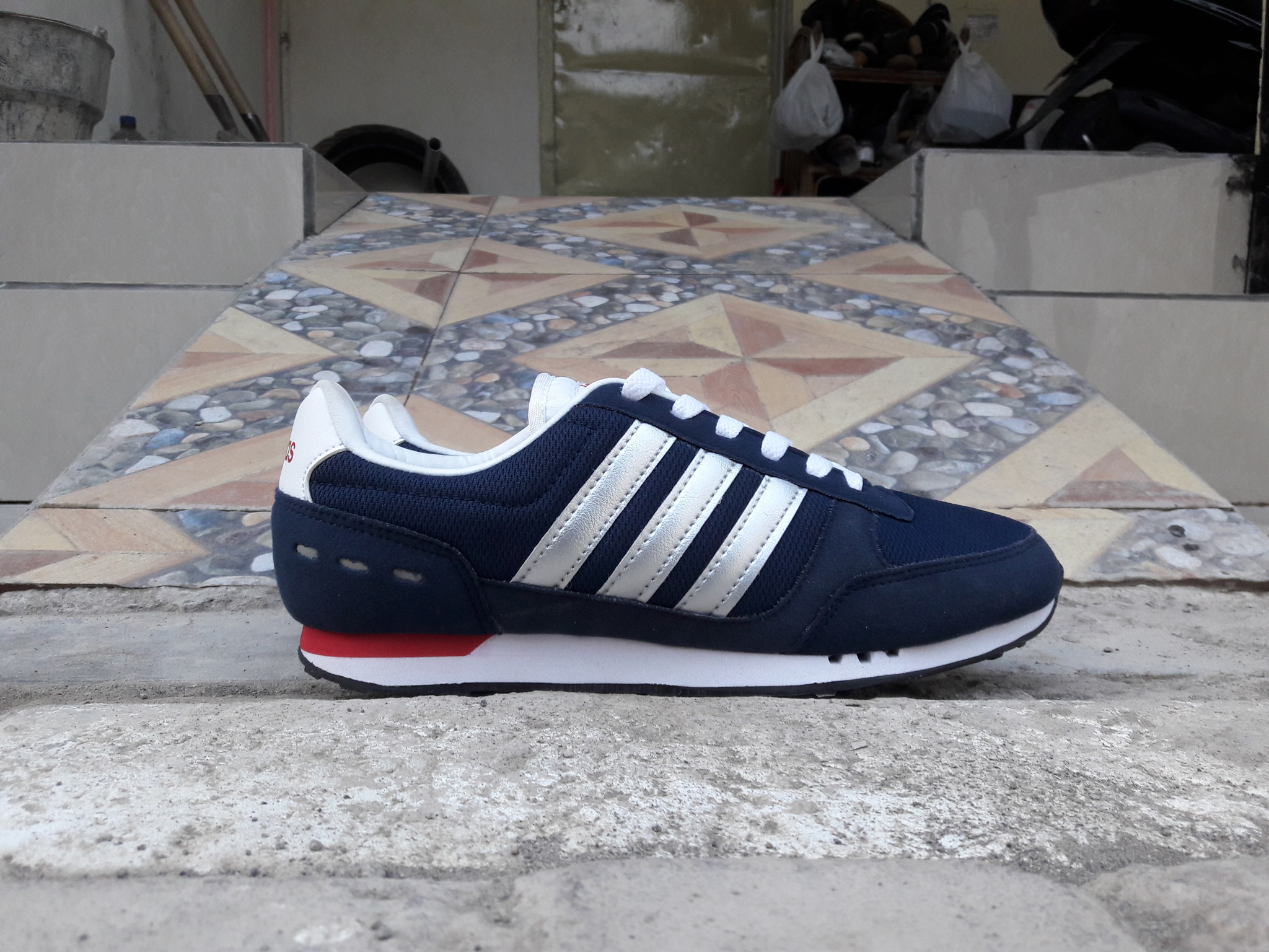 Sepatu Pria Adidas Neo Baseline Suede Green Original Bnwb! Sepatu Pria Adidas Neo Baseline Suede Green Original Bnwb!