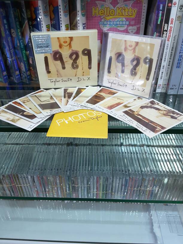 taylor swift 1989 album deluxe edition jual album taylor swift 1989 deluxe tango shop tokopedia taylor swift 1989 album deluxe edition jual album taylor swift 1989 deluxe tango shop tokopedia