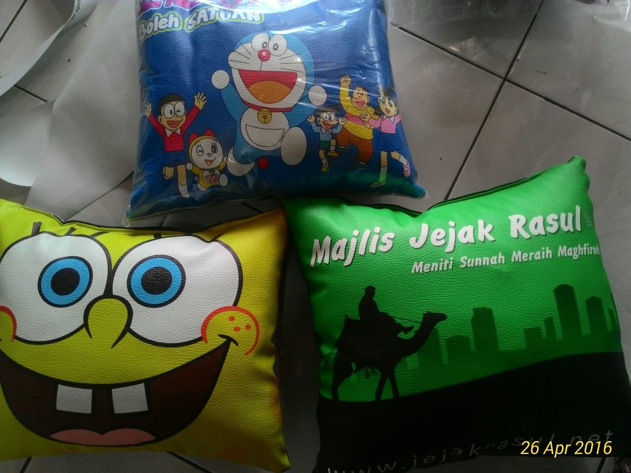 Bantal Custom Lucu jual bantal tidur custom lucu 1 sisi saja souvenir keren Bantal Custom Lucu jual bantal tidur custom lucu 1 sisi saja souvenir keren