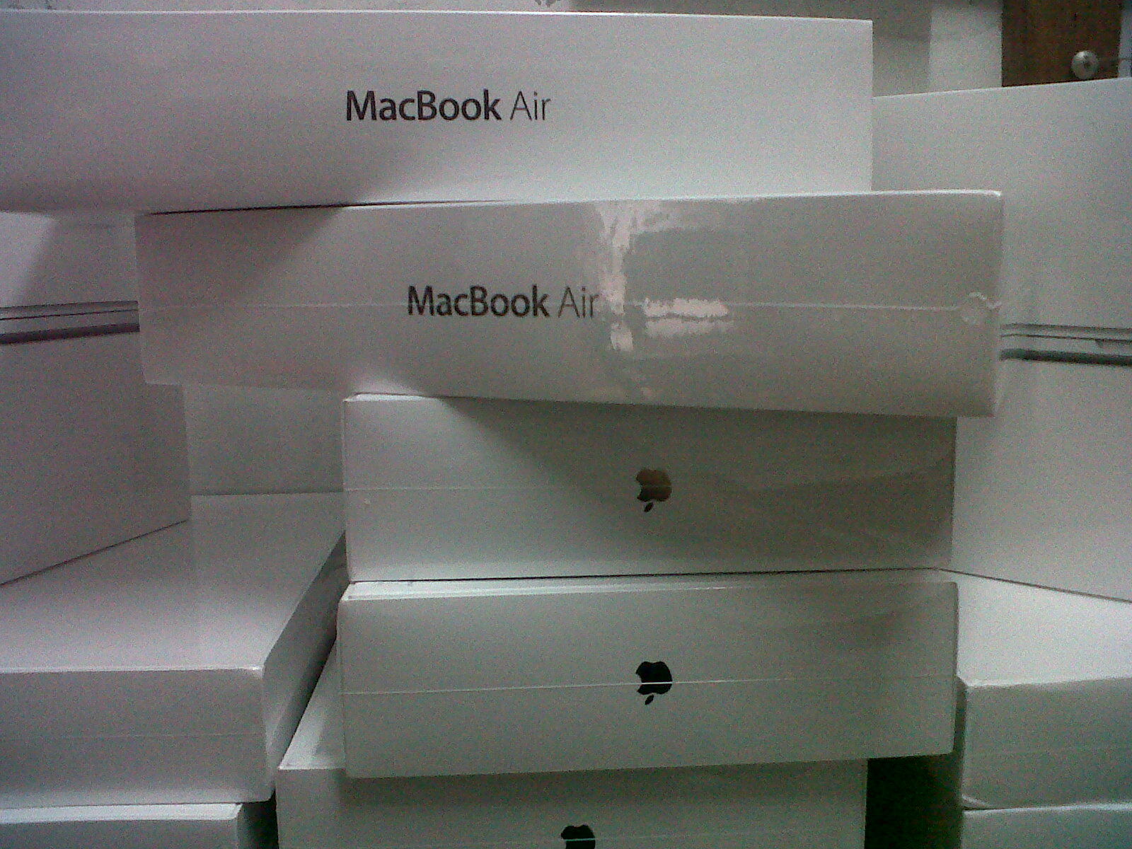 jual ready stock macbook air 13 quot 2016 mmgf2 i5 storage 128gb ram 8gb bnib chocoapple jual ready stock macbook air 13 quot 2016 mmgf2 i5 storage 128gb ram 8gb bnib chocoapple