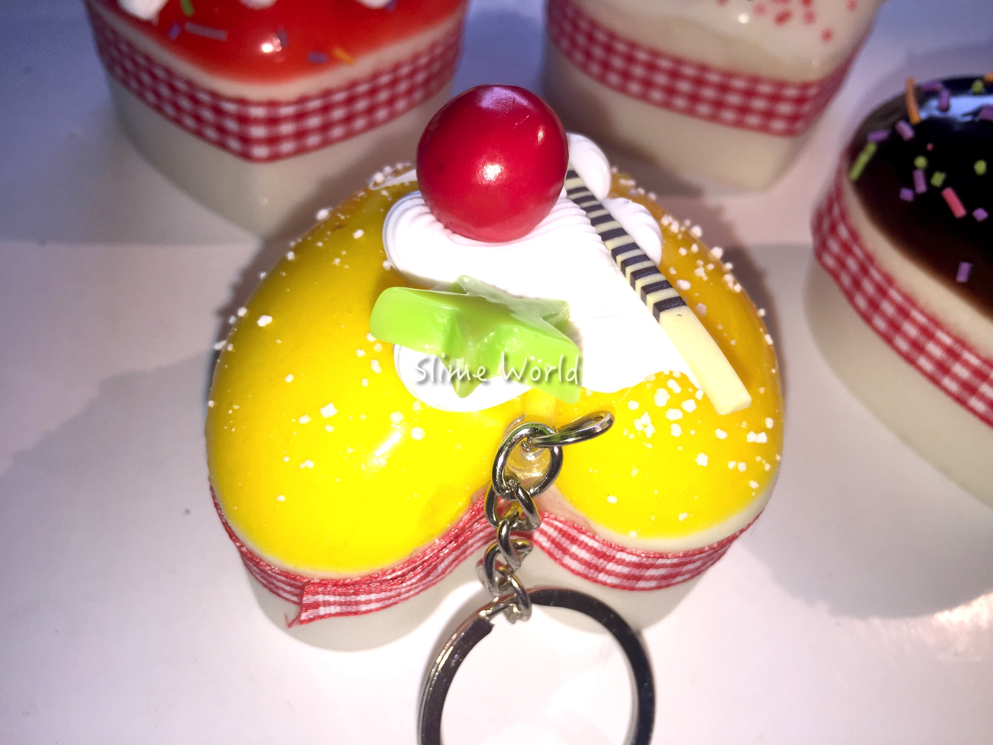 jual squishy kue tart kue ultah gantungan kunci murah bakery squisy skuisi slime world jual squishy kue tart kue ultah gantungan kunci murah bakery squisy skuisi slime world