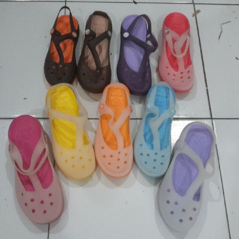 jual sandal wanita crocs new 2016 mall jual sandal wanita crocs new 2016 mall