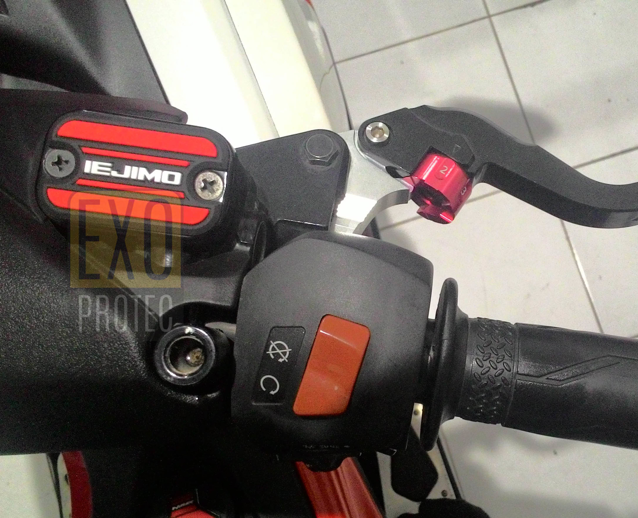 Jual Brake Reservoir Pad NMAX Aksesoris NMAX Tutup Master Rem