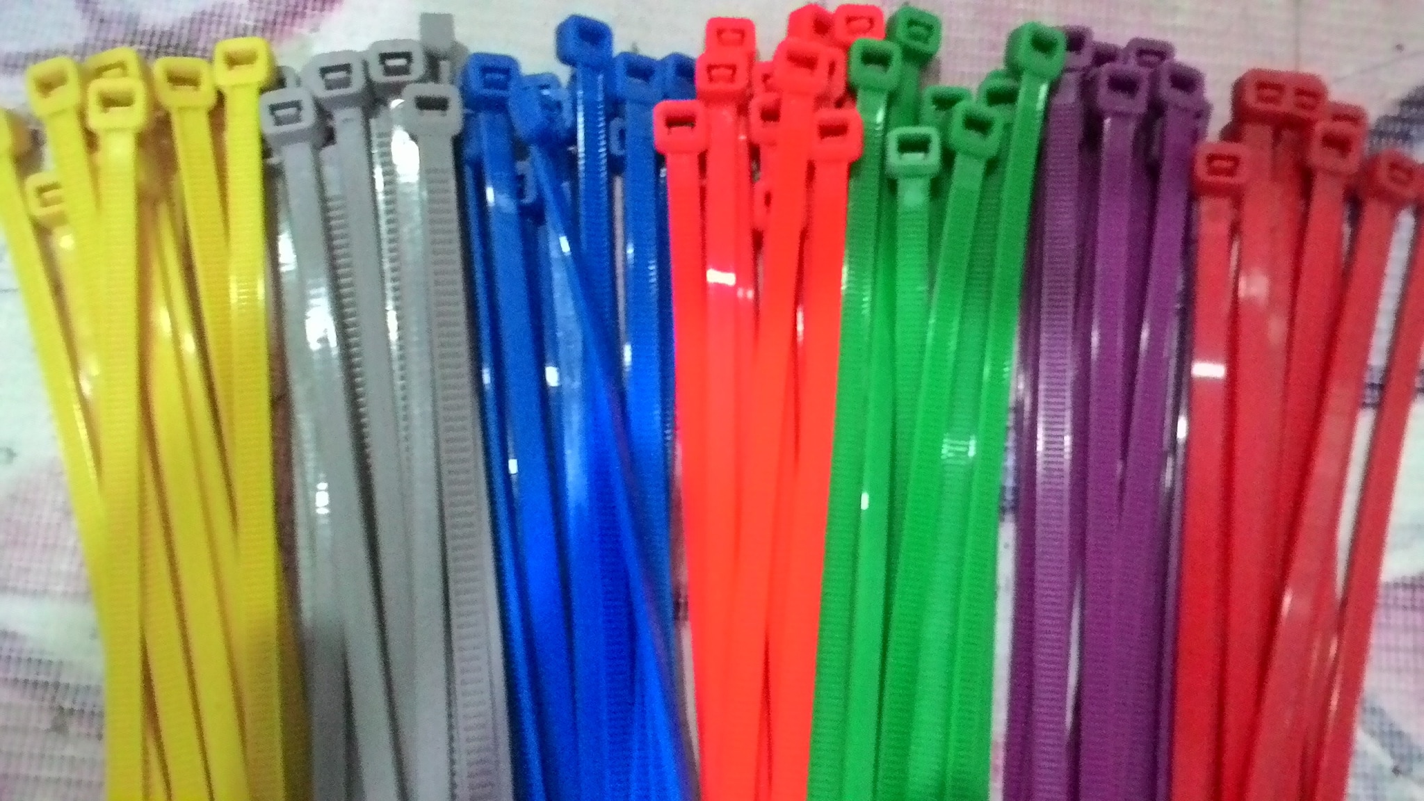 jual kabel ties warna warni 20 cm cable ties merk jual kabel ties warna warni 20 cm cable ties merk
