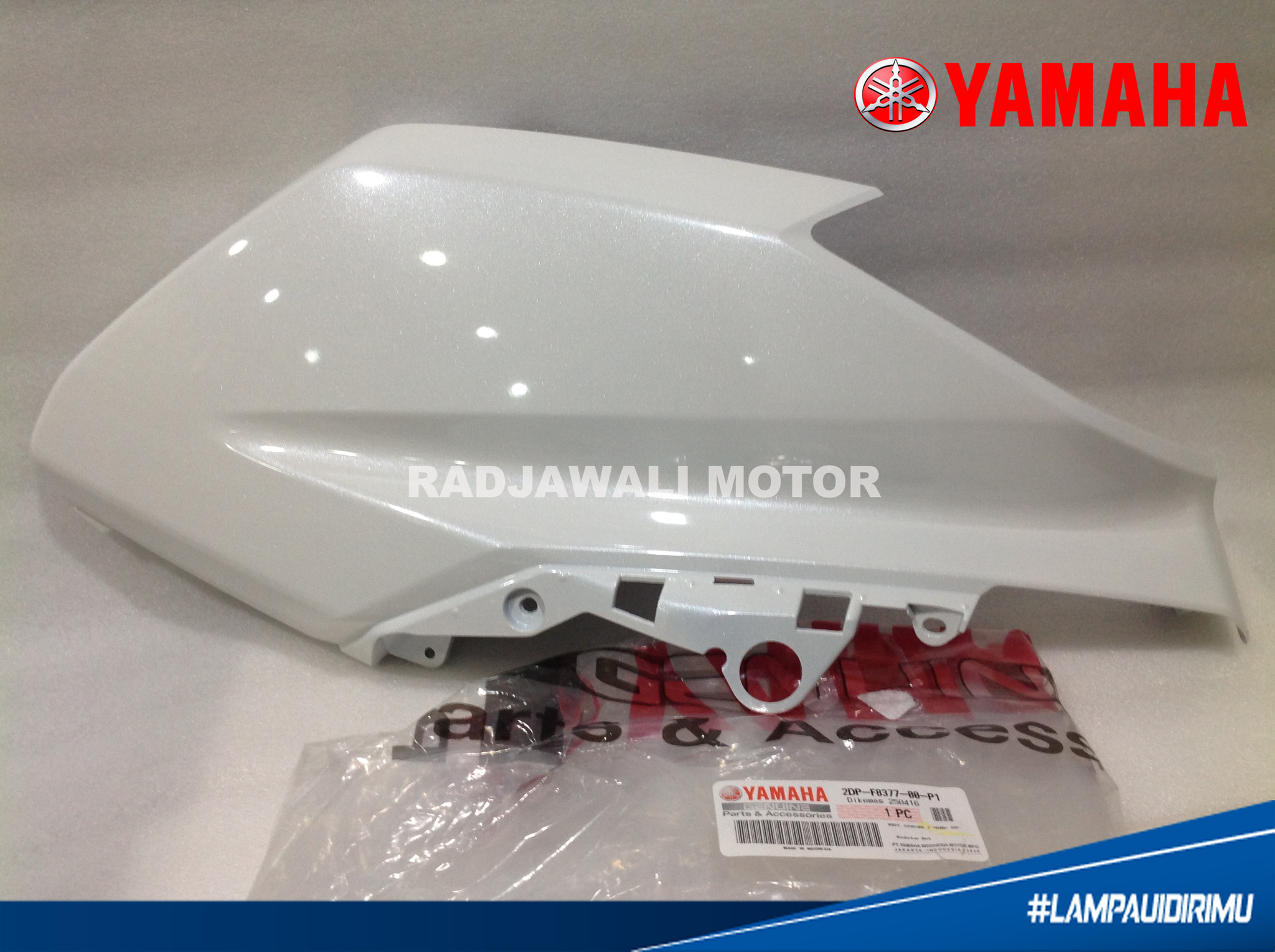Jual COVER LAMPU DEPAN KANAN NMAX N MAX ASLI YAMAHA Radjawali