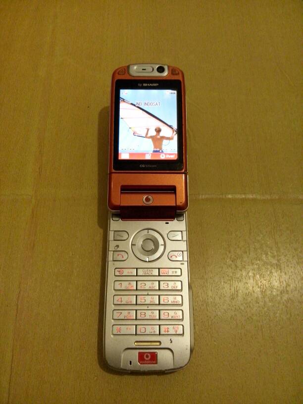 jual hp keitai vodafone 902sh by sharp unlock normal batangan awaluddin jual hp keitai vodafone 902sh by sharp unlock normal batangan awaluddin