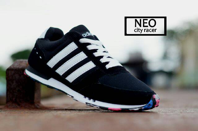 jual sepatu adidas cowok hitam putih adidas running murah sepatu sport 01 jual sepatu adidas cowok hitam putih adidas running murah sepatu sport 01