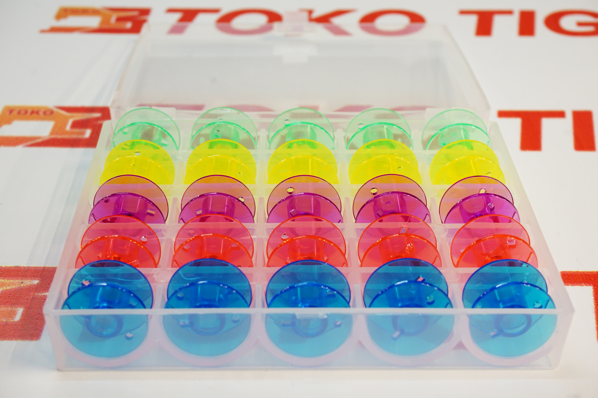 jual bobbins spool plastik warna warni mesin jahit jual bobbins spool plastik warna warni mesin jahit