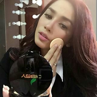 Bedak Dissy Two Way Cake Natural Beauty