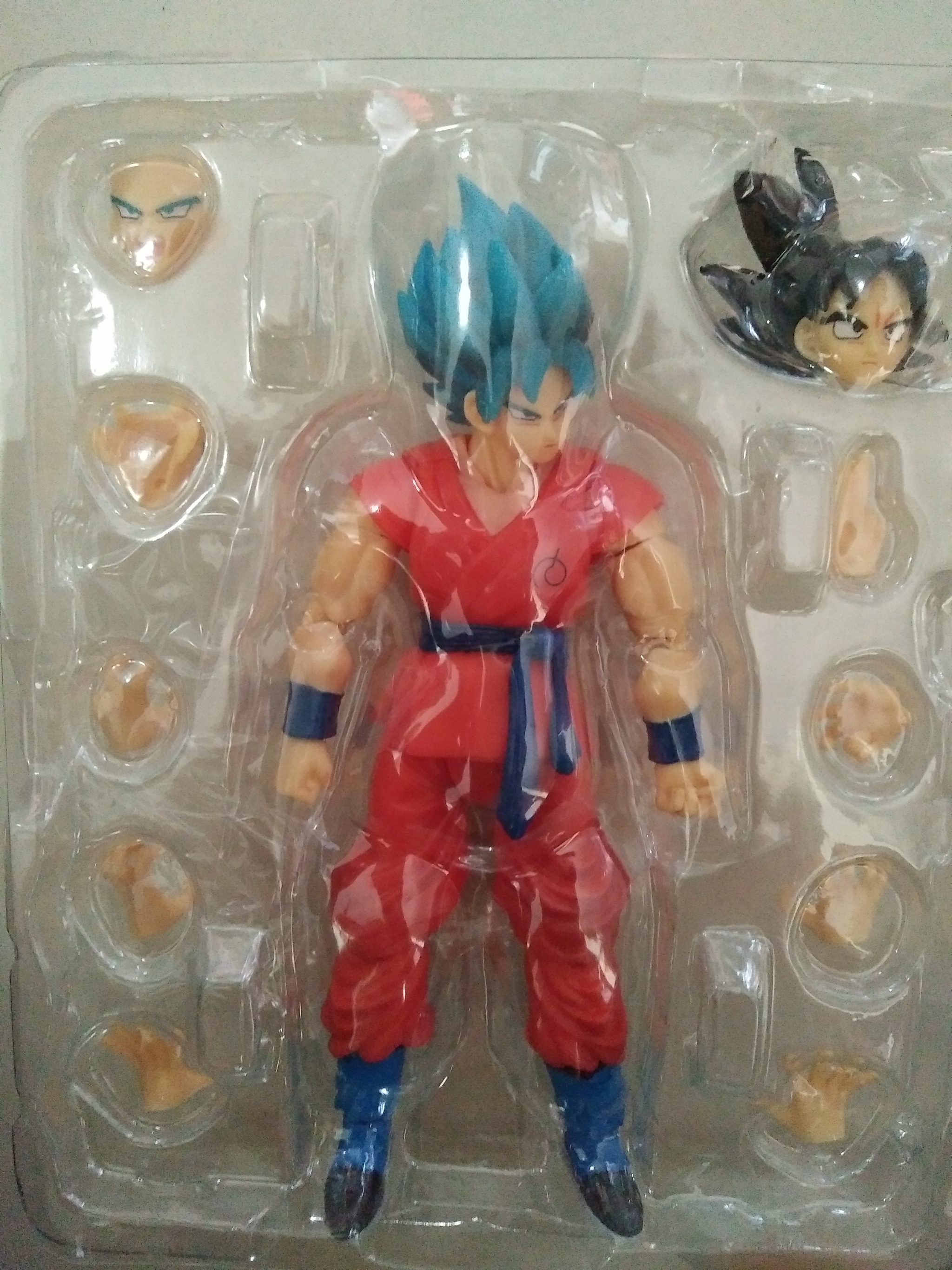 jual shf goku god mode saiyan blue kws new mib jual shf goku god mode saiyan blue kws new mib